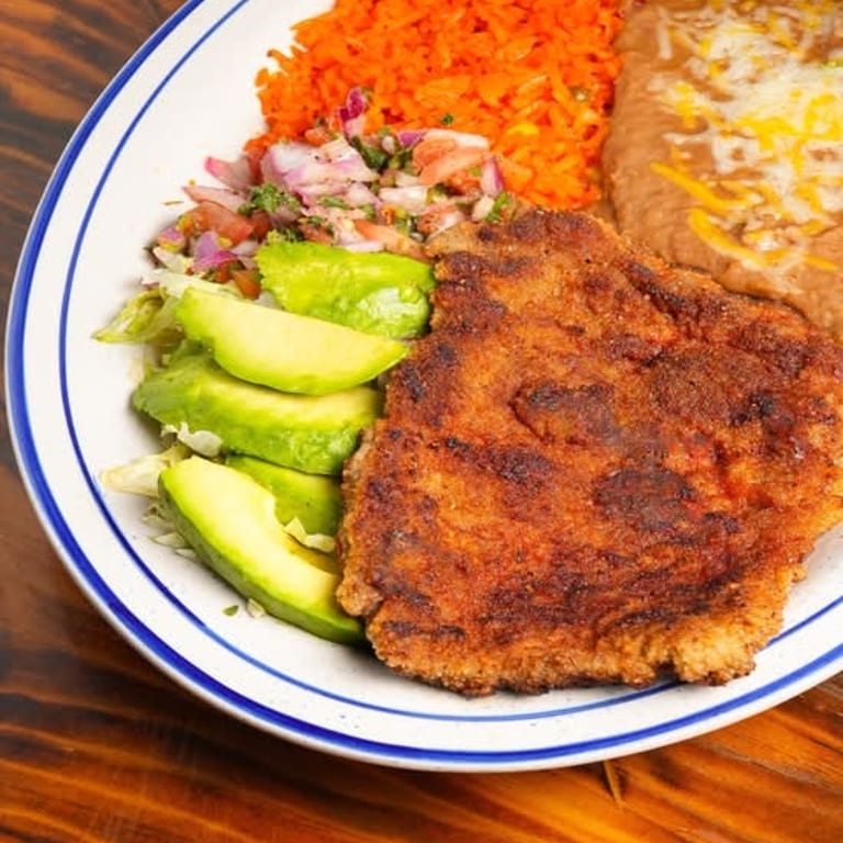 Delicious Dinner Options at Our Mexican Restaurant